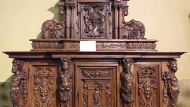 Vilnius.Nacionalinis muziejus?Вильнюс.Национальный музей?National Museum.Vilnius смотреть онлайн