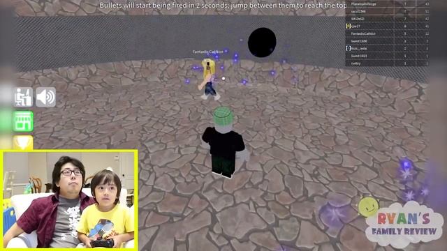 Ryan and Daddy Game Night! Let's Play Roblox Epic Mini Game with Ryan's Family R смотреть онлайн