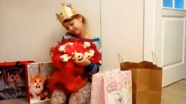 Мои подарки с дня рождения/планшет,телефон и т.д/букет мишек/чехлы .AksinyaLime смотреть онлайн