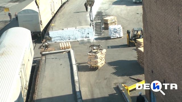 Разгрузка в рыбном порту Владивостока смотреть онлайн