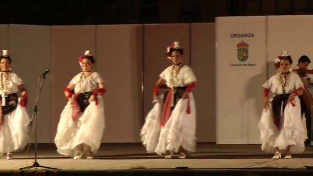 Mexican Folk Dance: La Bruja