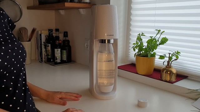 Sodastream Spirit White Review смотреть онлайн