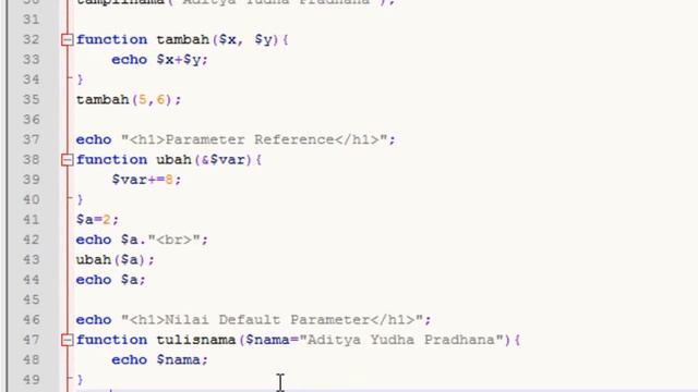 Nilai Default Parameter pada PHP смотреть онлайн