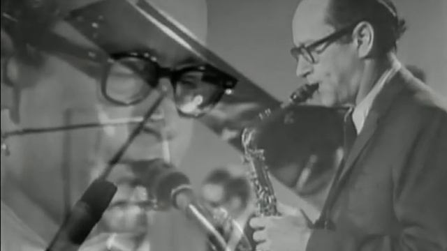 Dave Brubeck - Take Five ( Original Video) смотреть онлайн