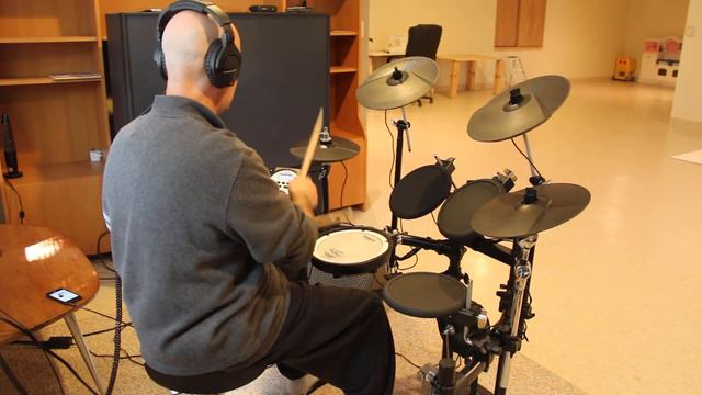 Sultans of Swing - Dire Straits - Drum Cover - Roland TD-11 смотреть онлайн