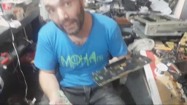 Videos tutoriales Sony MHC-V3 PARTE 3 смотреть онлайн