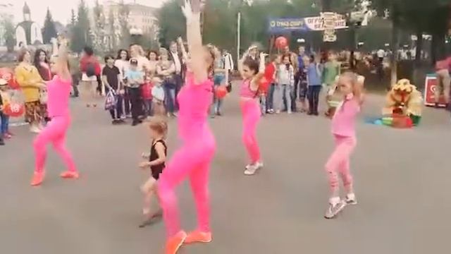 Зумба 1 смотреть онлайн