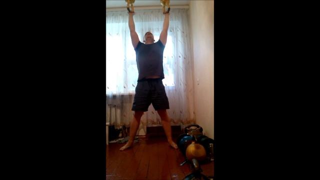 Парный жим напопа гирь по 16 кг на 25 раз смотреть онлайн