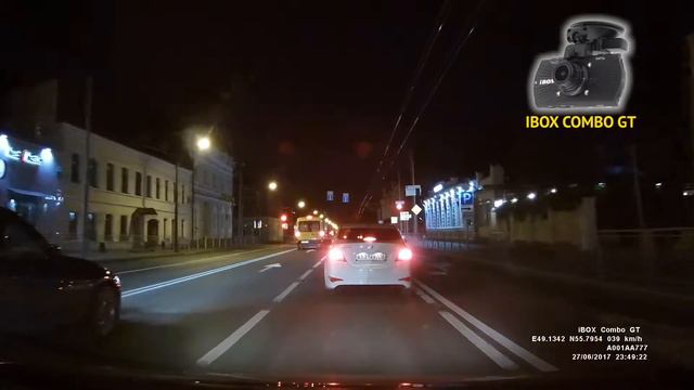 Видеорегистратор с GPS-информером iBOX GT ночь смотреть онлайн