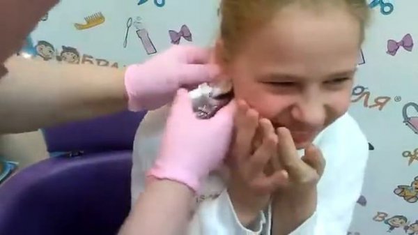 Идём прокалывать уши👂💆💅💇