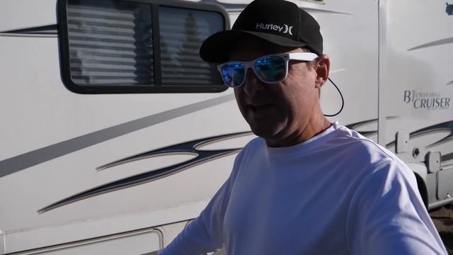 Flaming Gorge UT, Fisherman's Paradise - S1:E08 смотреть онлайн