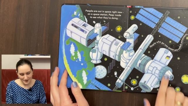 Ко Дню космонавтики читаем книги про космос, на английском смотреть онлайн