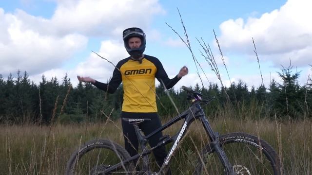 Даунхилл VS Кросс-Кантри, что быстрее сожжёт 1000ккал?! GMBN по-русски смотреть онлайн