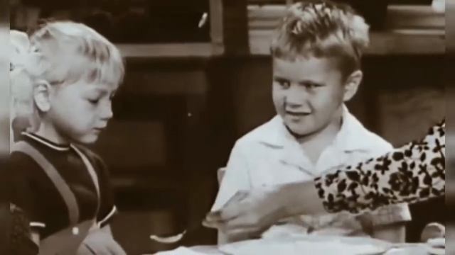 5 НЕОБЫЧНЫХ ПСИХОЛОГИЧЕСКИХ ЭКСПЕРИМЕНТОВ НАД ЛЮДЬМИ смотреть онлайн