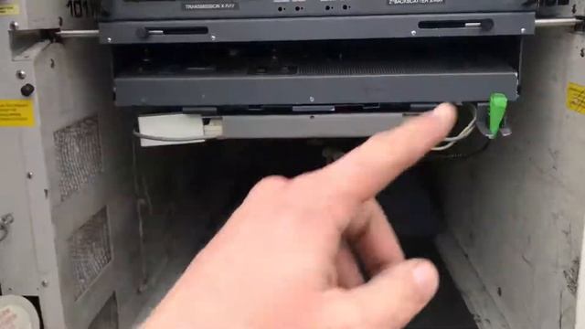 2001 Chevy Express 3500 SUPER LOW MILES смотреть онлайн