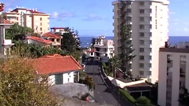 Short Panasonic SDR-S26 70x optical zoom demo clip смотреть онлайн