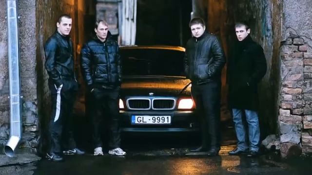 Мода 90х возвращается смотреть онлайн