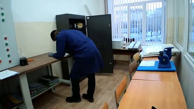 Демоэкзамен по компетенции "Электромонтаж", день С1 смотреть онлайн