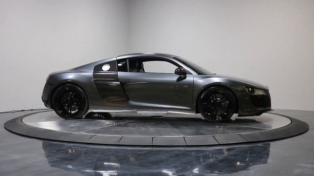 2012 Audi R8 4.2 quattro смотреть онлайн