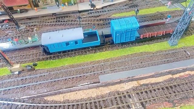 котельная в депо из старого паровоза Пико смотреть онлайн