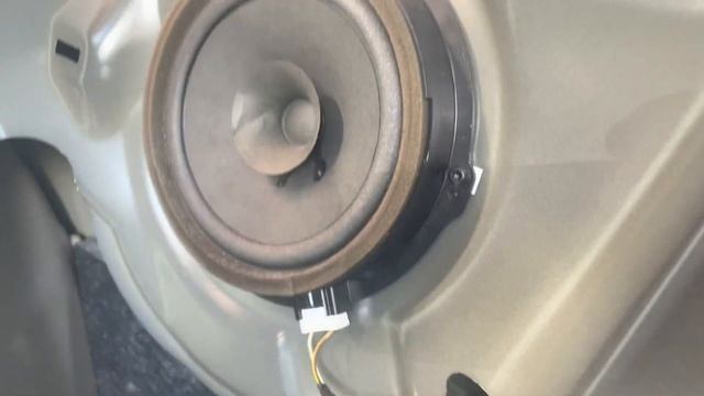 Ford Fiesta Subwoofer Installation Guide смотреть онлайн
