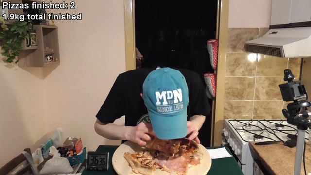 6 Fully Loaded Cheese Stuffed Crust Pizza Challenge!! | 5.5kg (12lbs) of Pizza Total! смотреть онлайн