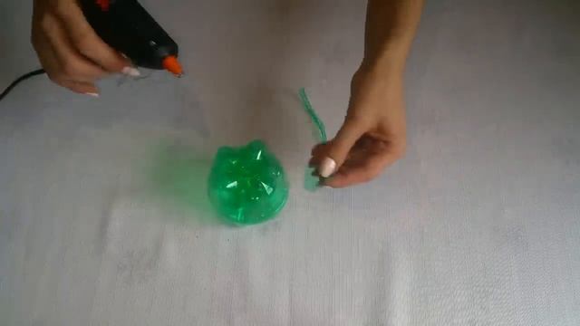 10 DIY Creative Ways to Reuse / Recycle Plastic Bottles part 1 смотреть онлайн