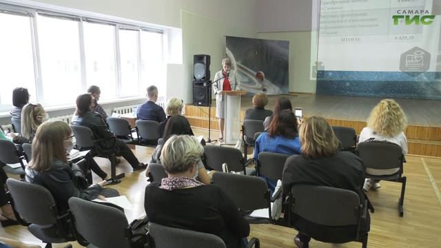 В Самаре прошло окружное родительское собрание смотреть онлайн