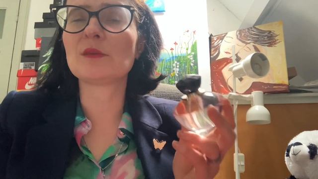 ЦВЕТОЧНАЯ ПРЕЛЕСТЬ?||БЮДЖЕТНЫЙ ПОЛЬСКИЙ ПАРФЮМ: || La Rive, Madame in love❤️ смотреть онлайн