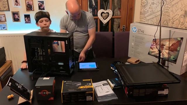 Gaming PC BUILD - VR READY Ryzen 5 2600 & XFX Radeon RX 580 смотреть онлайн