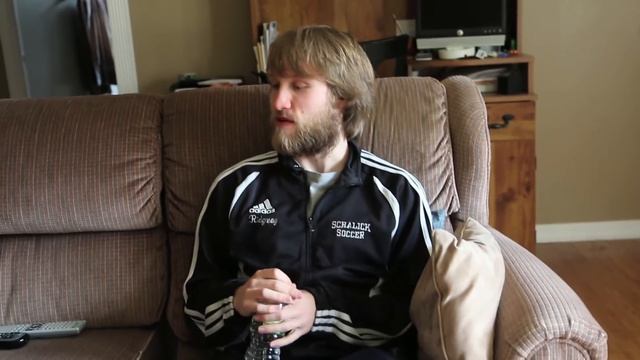 TOM SHAVES MY BEARD OFF! смотреть онлайн