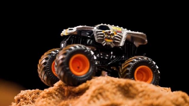 Monster Jam Stunts in Reverse and MORE 🔥| Monster Jam | Toys for Kids смотреть онлайн