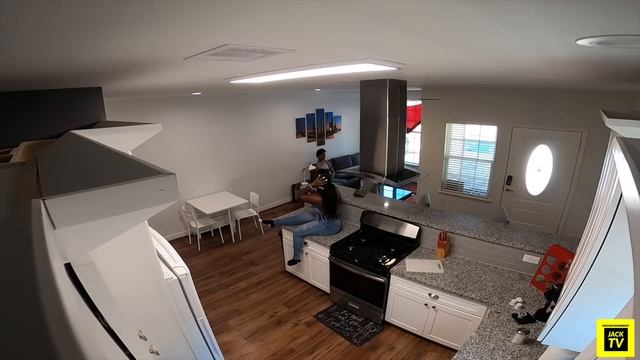 Girlfriend CATCHES AND EXPOSES Boyfriend Cheating With her BEST FRIEND (Loyalty Test/ investigation смотреть онлайн