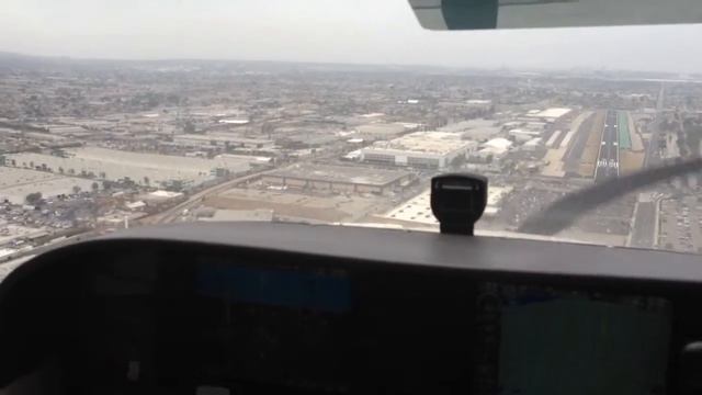 Final approach to Hawthorne Airfield. JMO pilot in command смотреть онлайн