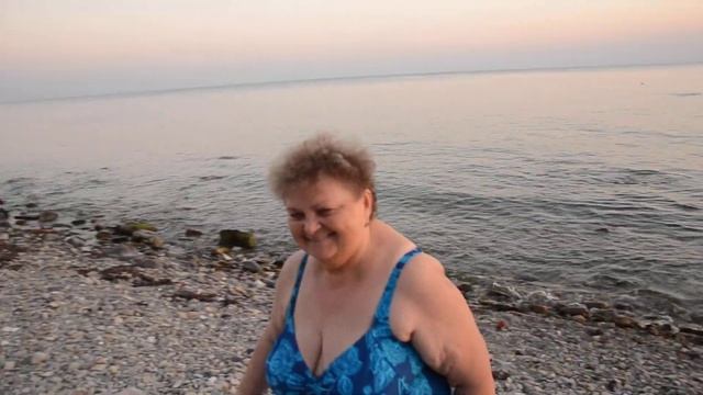 -"Привет всем из Анапы!"Или - "Моя мама после купания в море".Россия.Краснодарский край.19.07.2019- смотреть онлайн