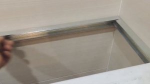 Очень простой способ   как сделать полку в ванной