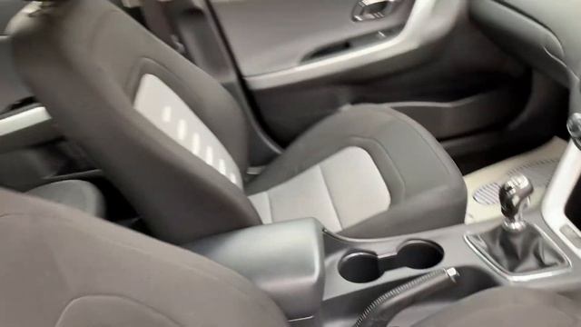 Kia Ceed 1.6 CRDi EcoDynamics 2 Euro 5 (s/s) 5dr смотреть онлайн