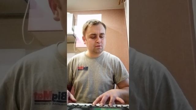 снег ложится на дороги ( муз. и сл. Евсеенко Антона). смотреть онлайн