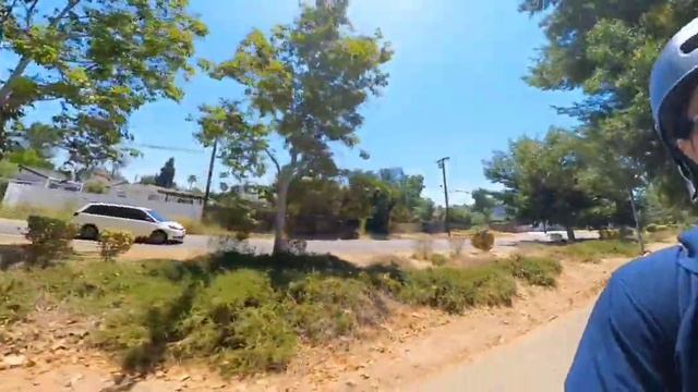 New Segway Ninebot Max G2 Unboxing /Test ride /43 Miles Battery Rnge смотреть онлайн