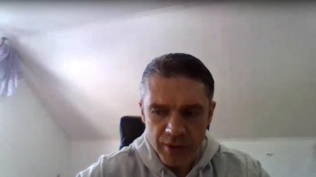 Как жить полной жизнью, чтобы при этом не стареть и не болеть? смотреть онлайн
