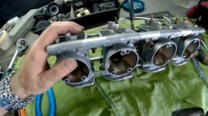 Suzuki GSF 1200 (Bandit). Работы с карбюраторами. Чистка и ремонт