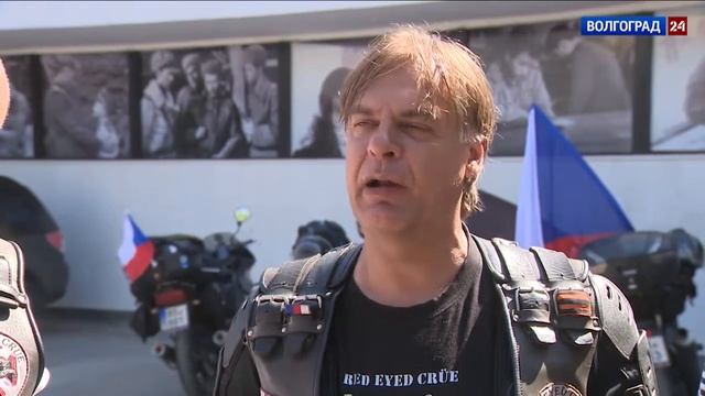 В Волгограде побывала группа байкеров из Чехии смотреть онлайн