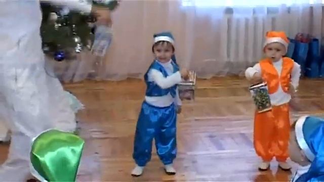 Утренник в детском саду 2012 (видео 1) смотреть онлайн