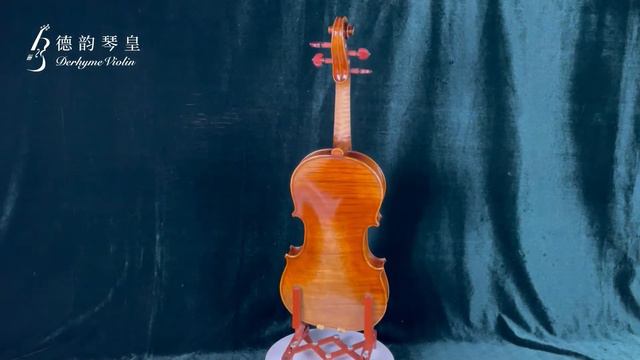 Derhyme Antique Violin Showing (01 002) смотреть онлайн