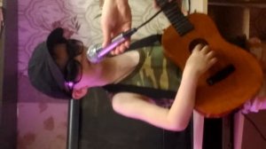 Я не пойму как ты не устаешь....Никитка