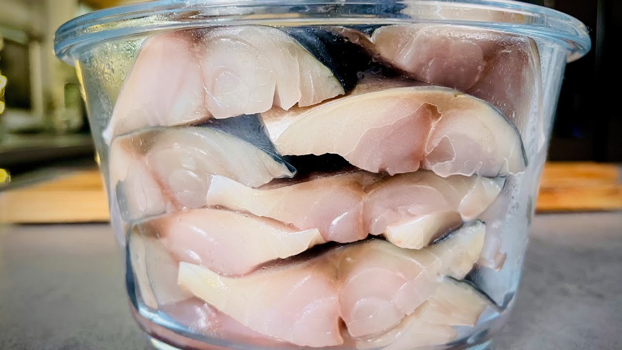 СКУМБРИЯ ВКУСНЕЕ КРАСНОЙ РЫБЫ за 5 МИНУТ! смотреть онлайн