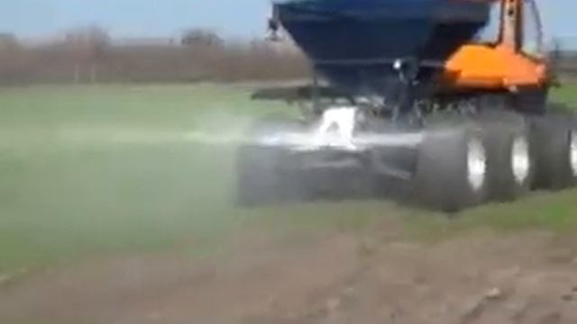 Разбрасыватель Туман 2 смотреть онлайн