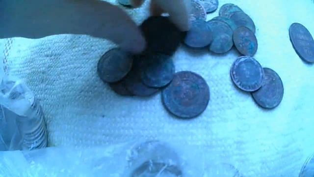 ПРОСТО КОП. МОЖНО ЛИ НАЙТИ КЛАД БЕЗ МЕТАЛО ДЕТЕКТОРА?ДА МОЖНО! +ЧИСТКА МЕДИ И СОВЕТОВ. смотреть онлайн