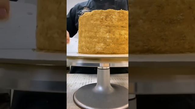 Обсыпка медовика смотреть онлайн