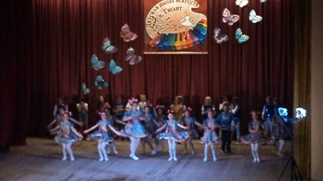 Флэшмоб "Танцуй!" смотреть онлайн